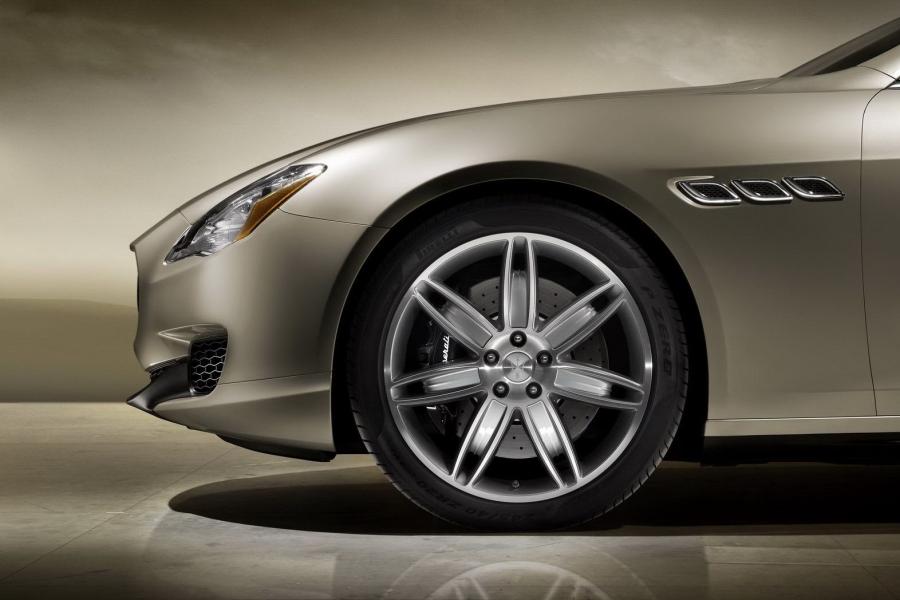 Maserati Quattroporte 2012 года  (фото 90 из 126)